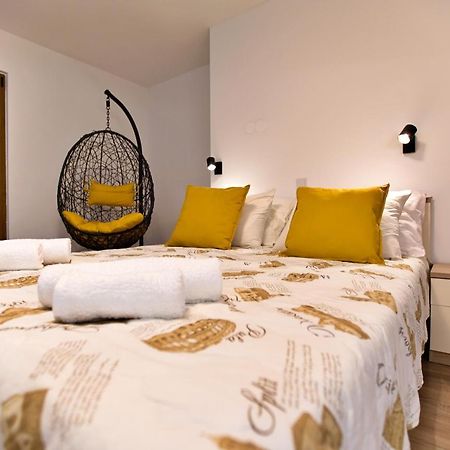 Apartments Kiwi Rovinj Kültér fotó